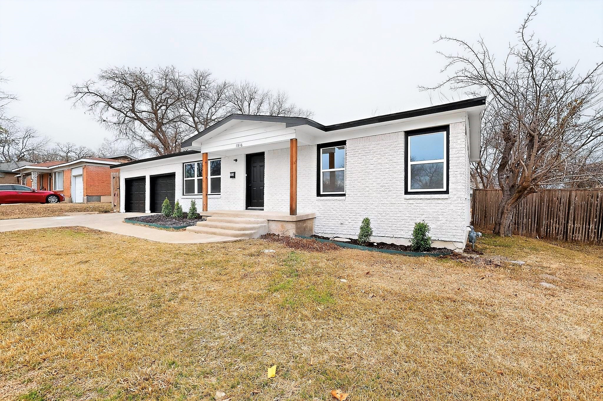 1816 Ellington Drive Fort Worth TX 76112