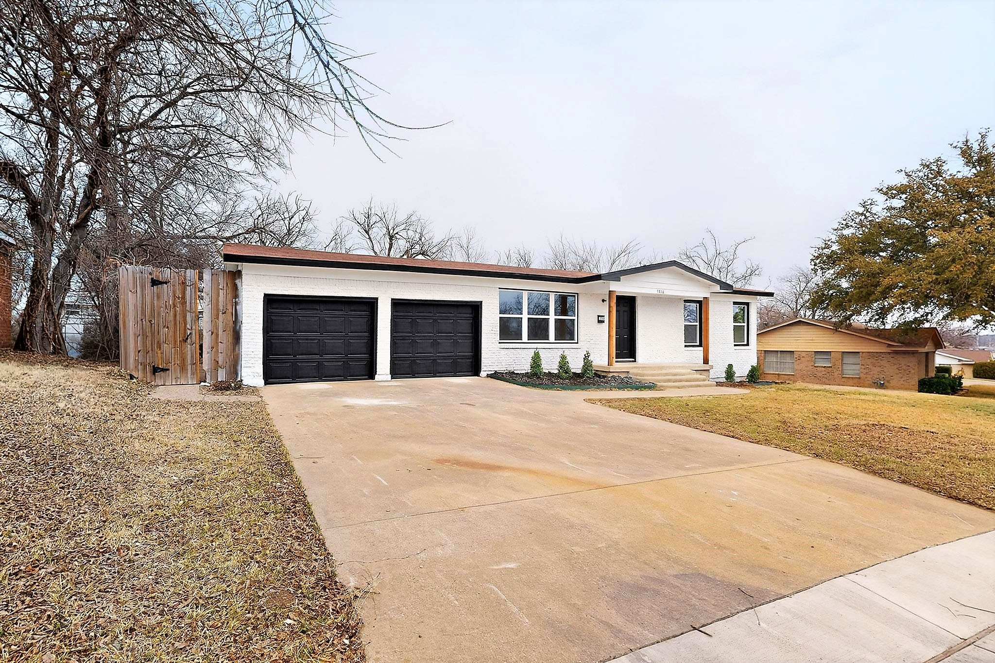 1816 Ellington Drive Fort Worth TX 76112