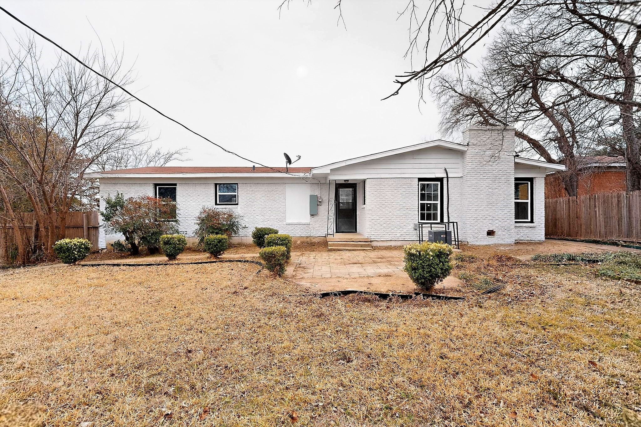 1816 Ellington Drive Fort Worth TX 76112