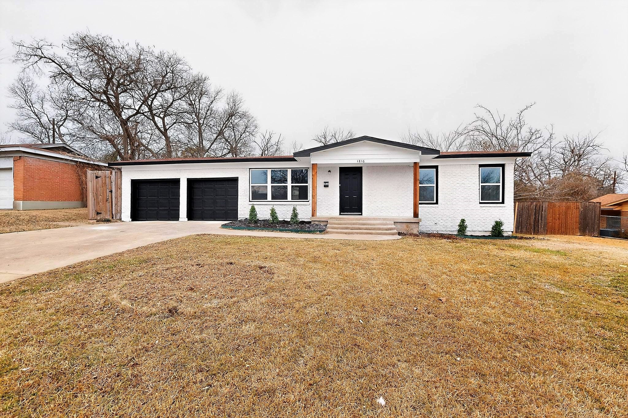 1816 Ellington Drive Fort Worth TX 76112