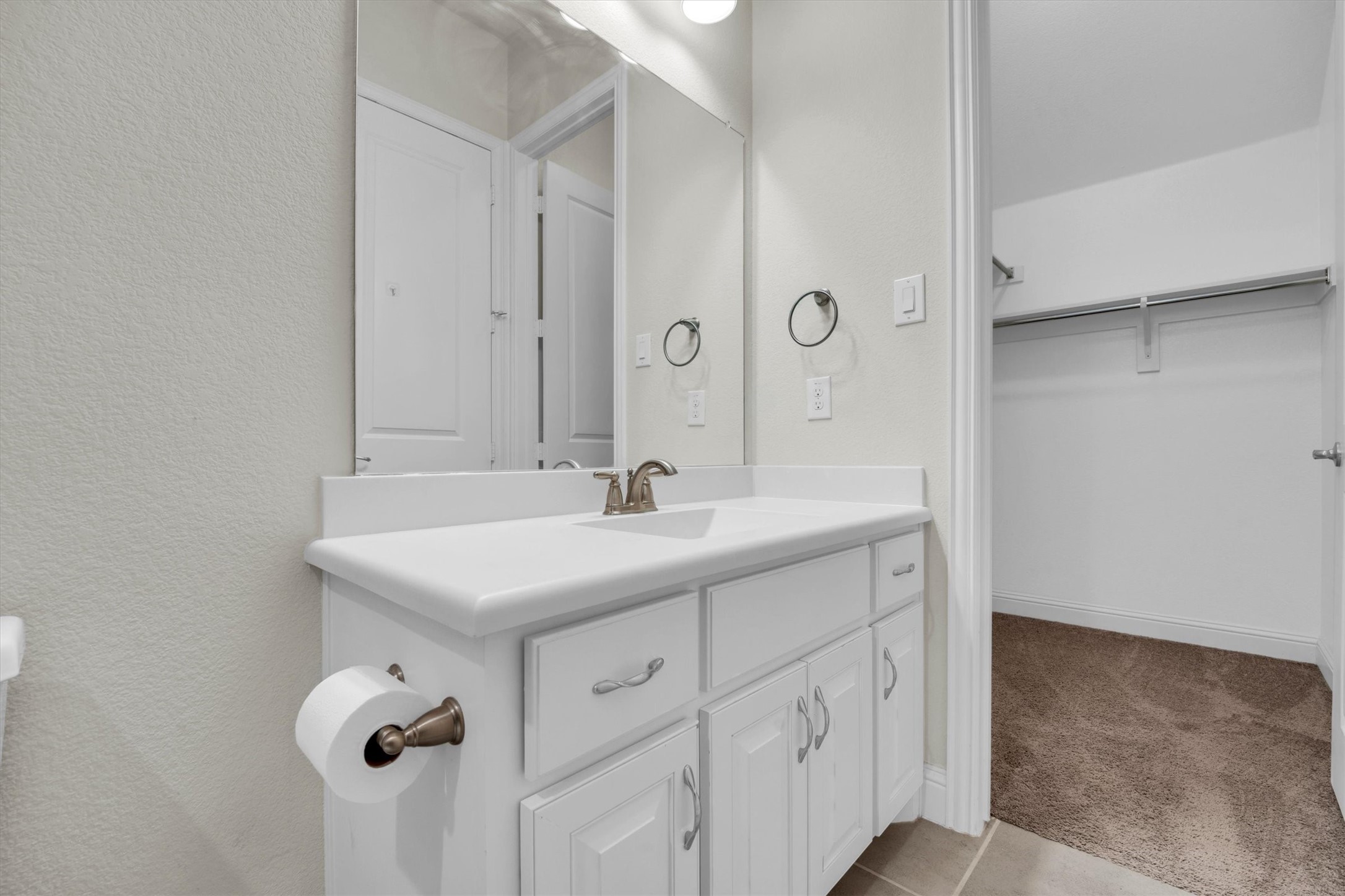 1011 Prairie Ridge Lane Arlington TX 76005