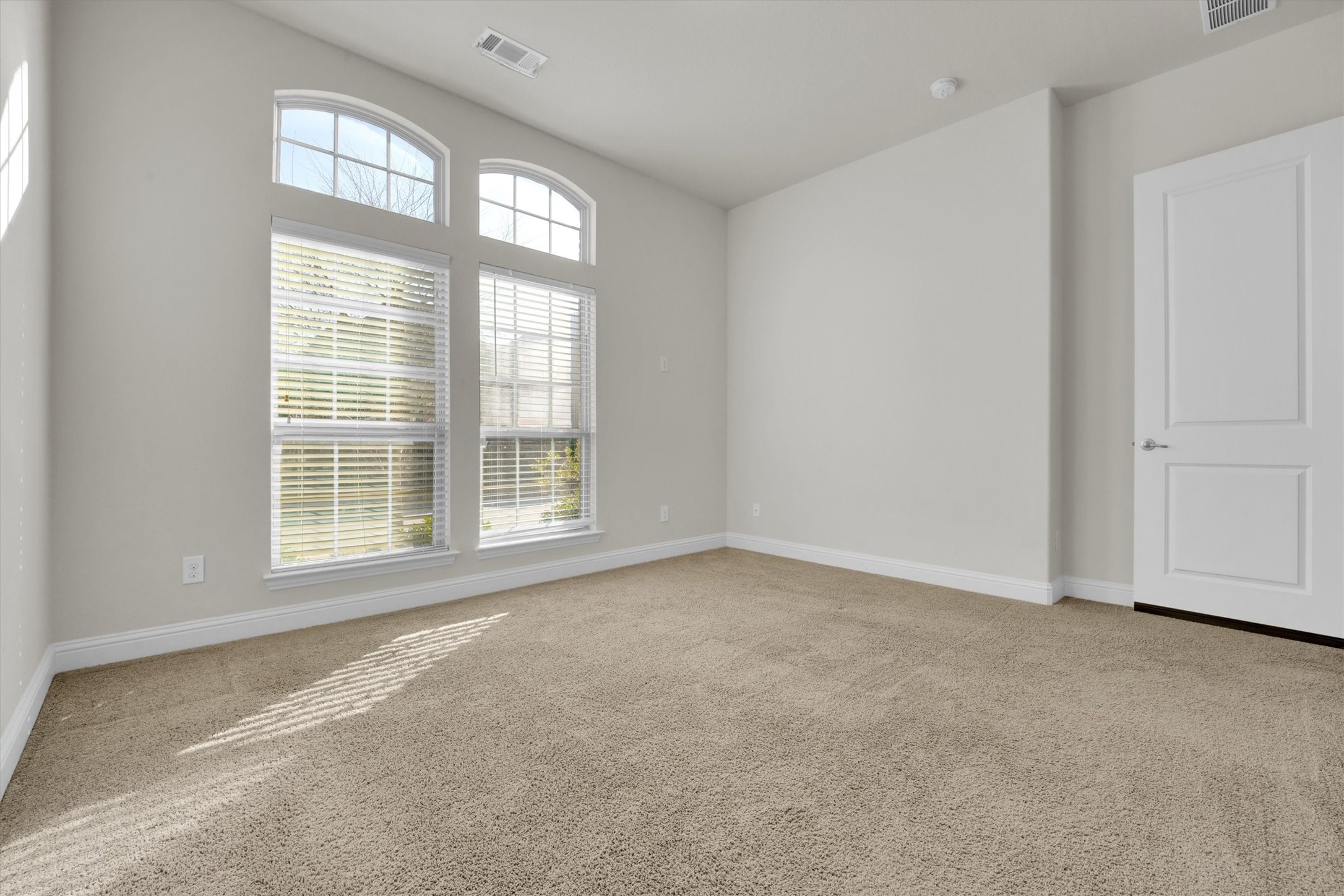 1011 Prairie Ridge Lane Arlington TX 76005