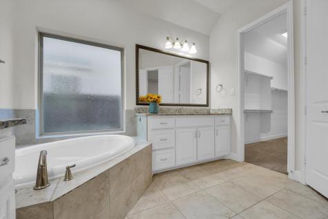 1011 Prairie Ridge Lane Arlington TX 76005