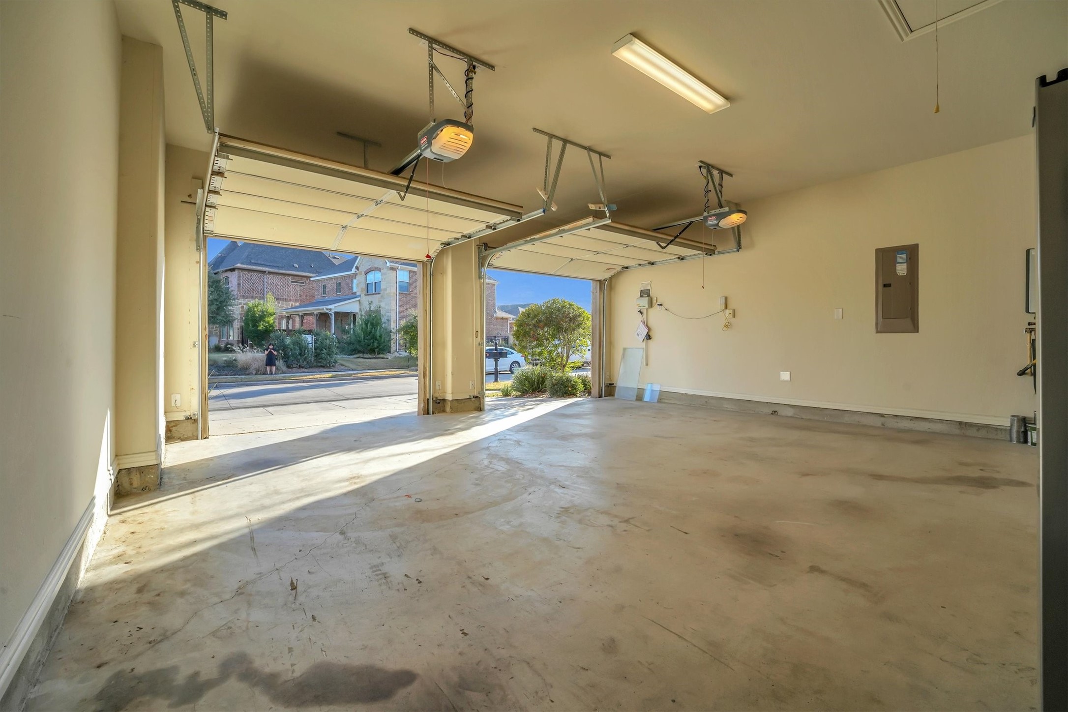 1011 Prairie Ridge Lane Arlington TX 76005