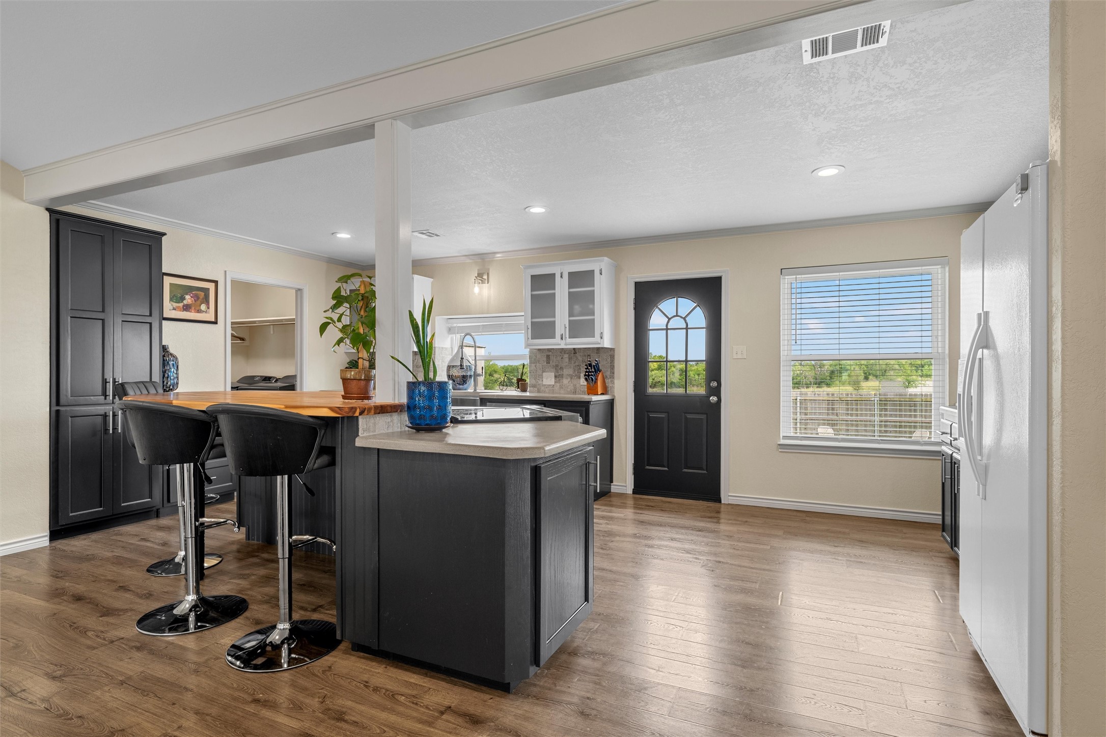 105 James Wesley Drive Robinson TX 76706