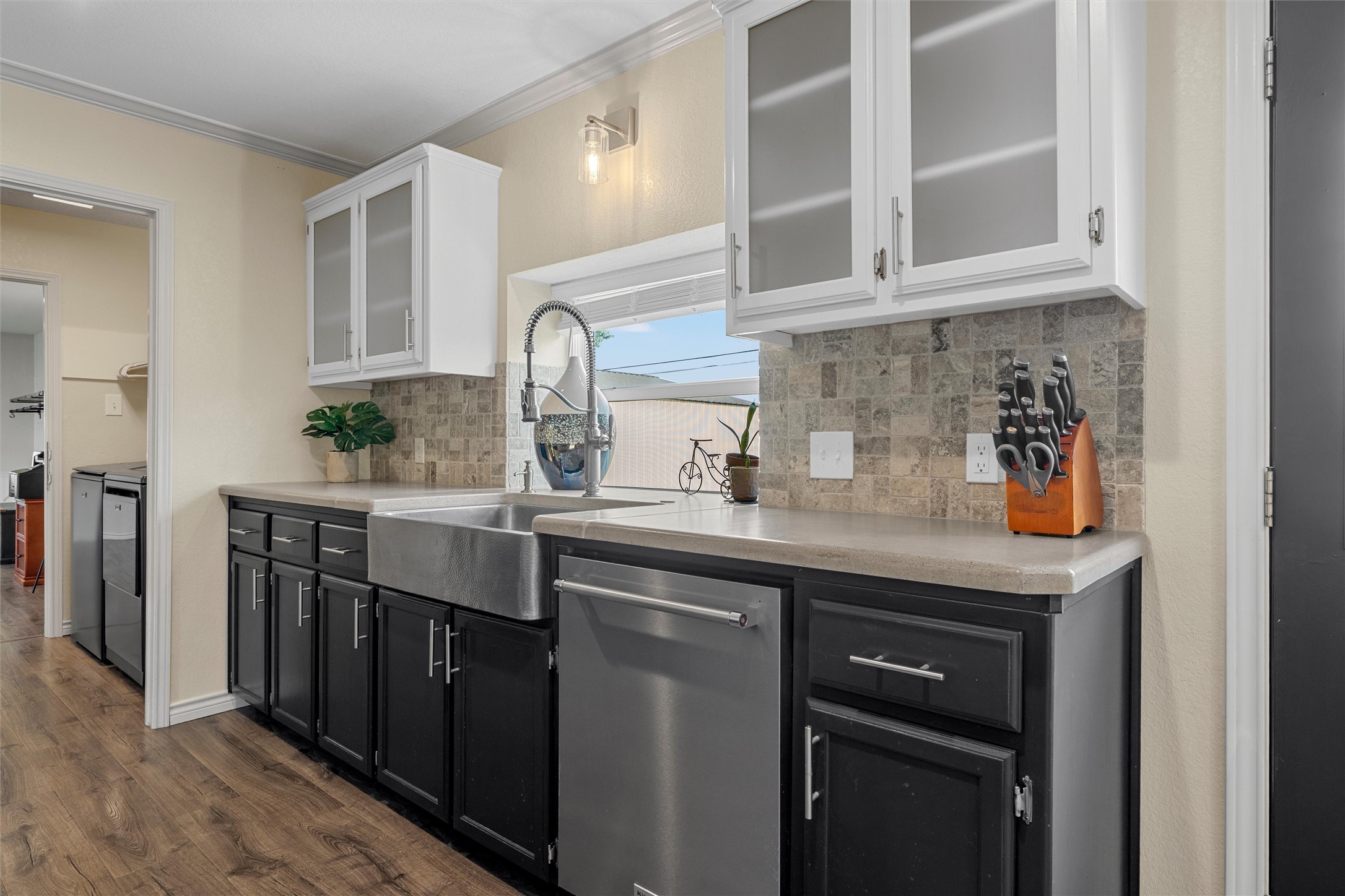 105 James Wesley Drive Robinson TX 76706