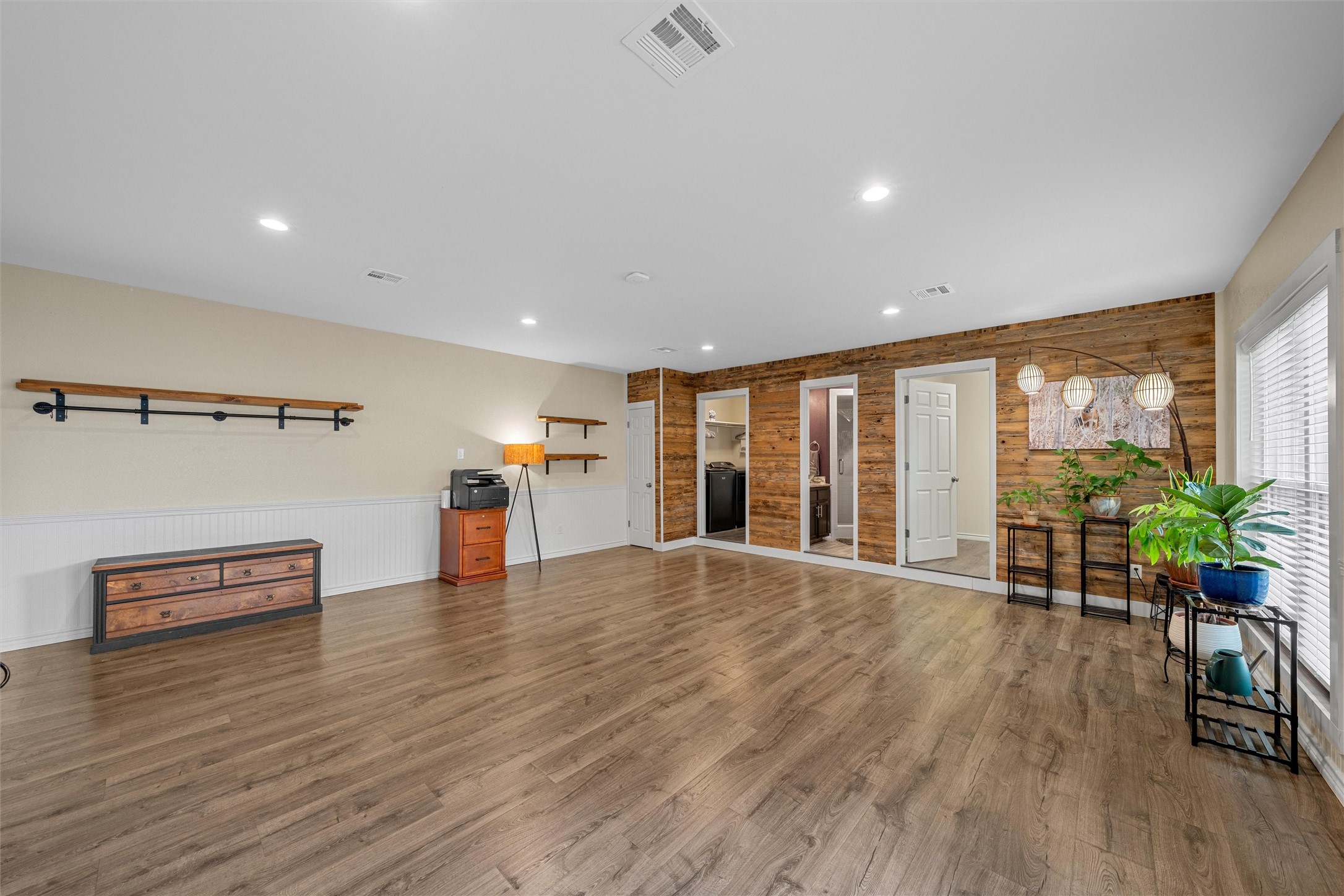 105 James Wesley Drive Robinson TX 76706