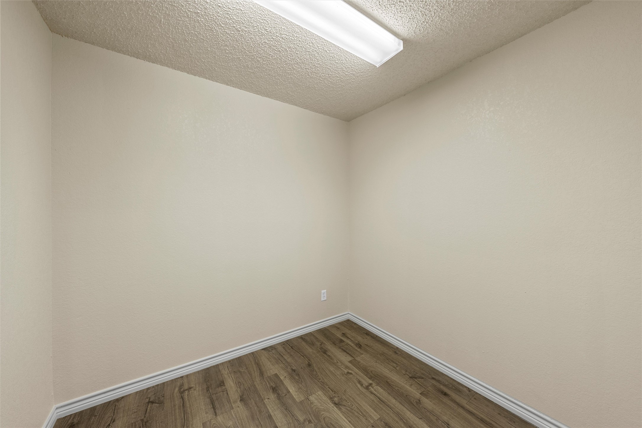 105 James Wesley Drive Robinson TX 76706