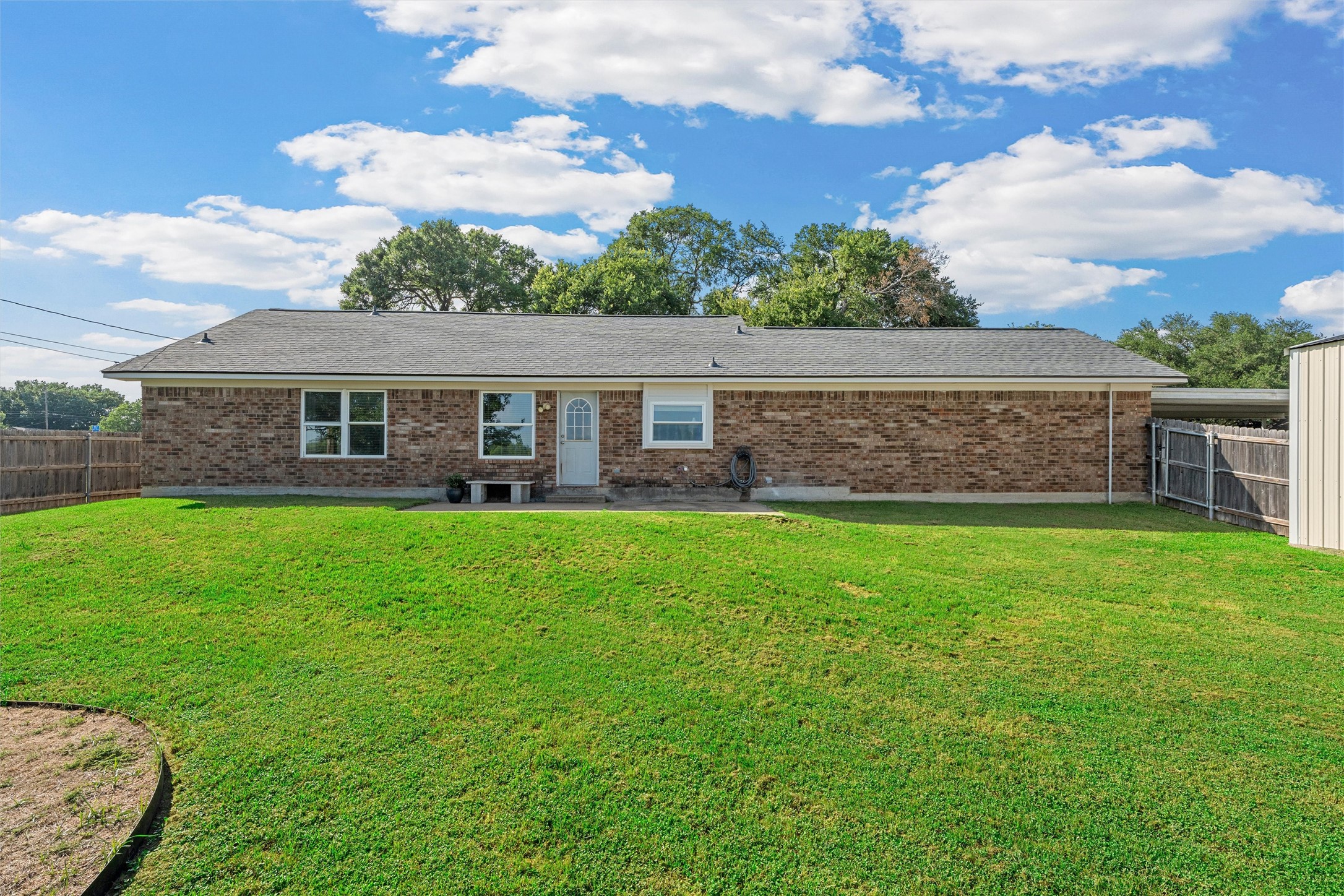 105 James Wesley Drive Robinson TX 76706