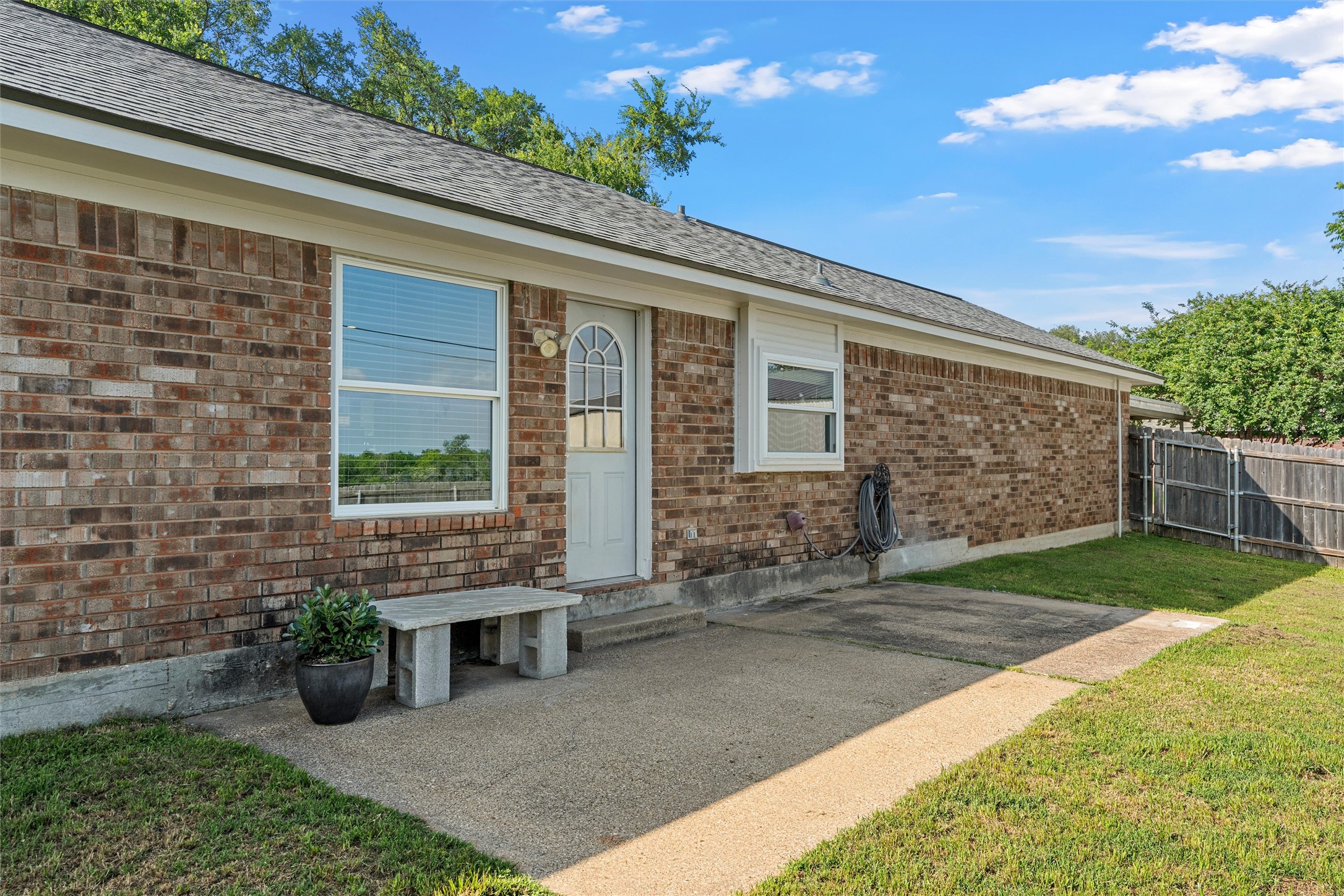 105 James Wesley Drive Robinson TX 76706