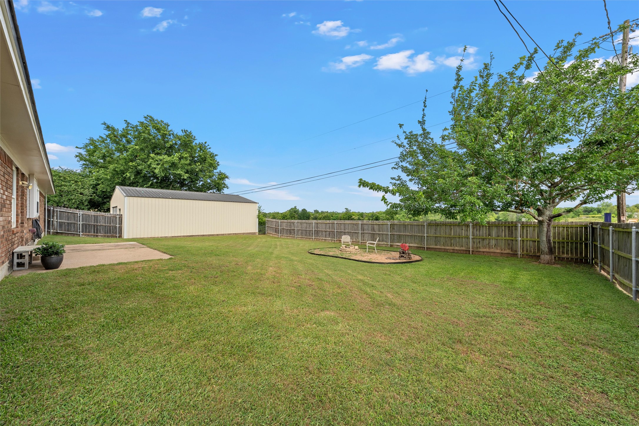 105 James Wesley Drive Robinson TX 76706