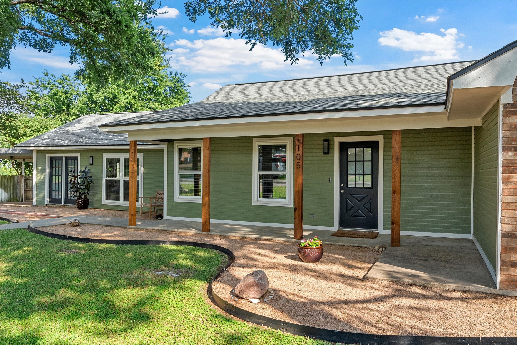 105 James Wesley Drive Robinson TX 76706