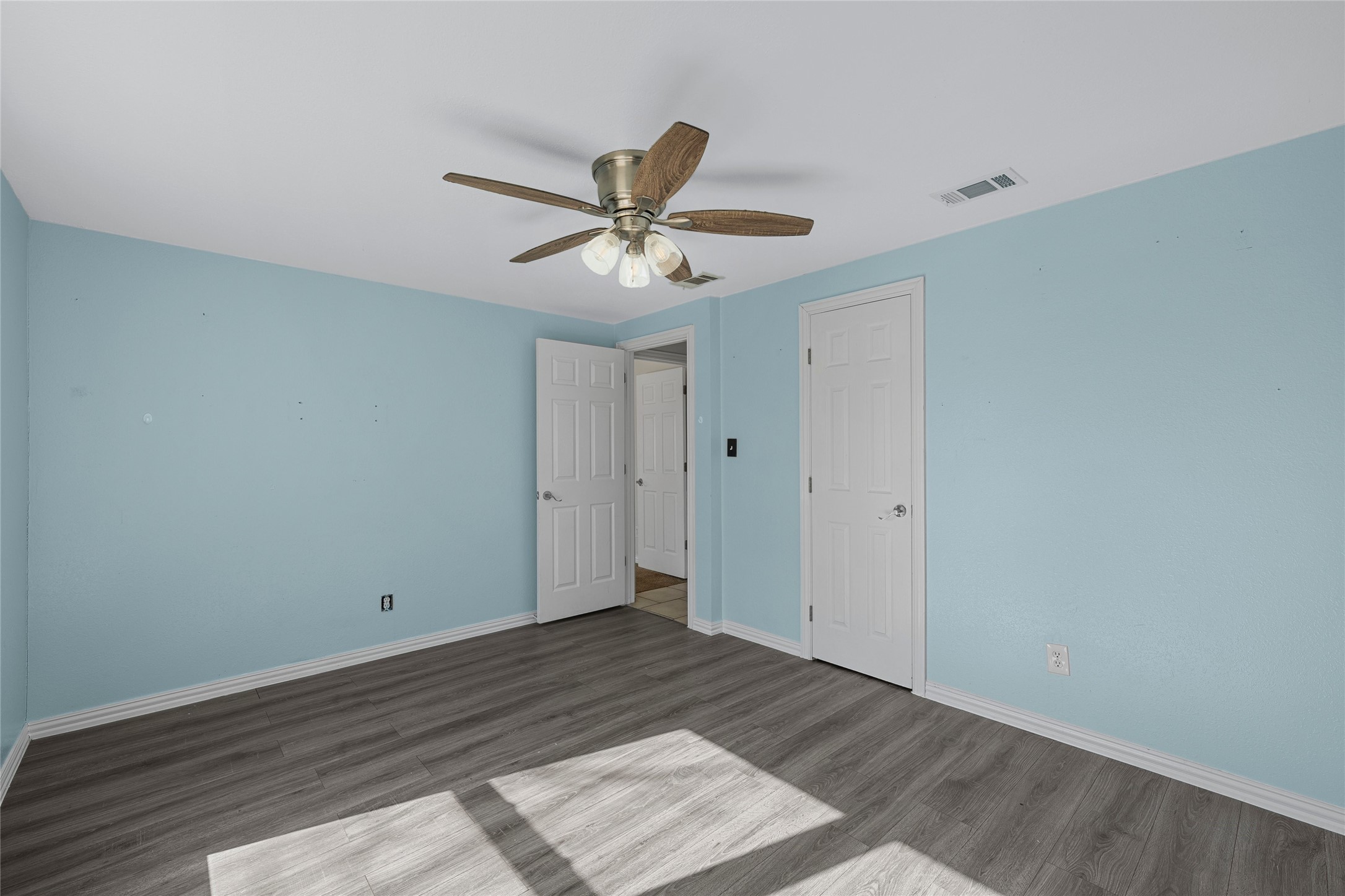 310 S 3rd Street Abbott TX 76621