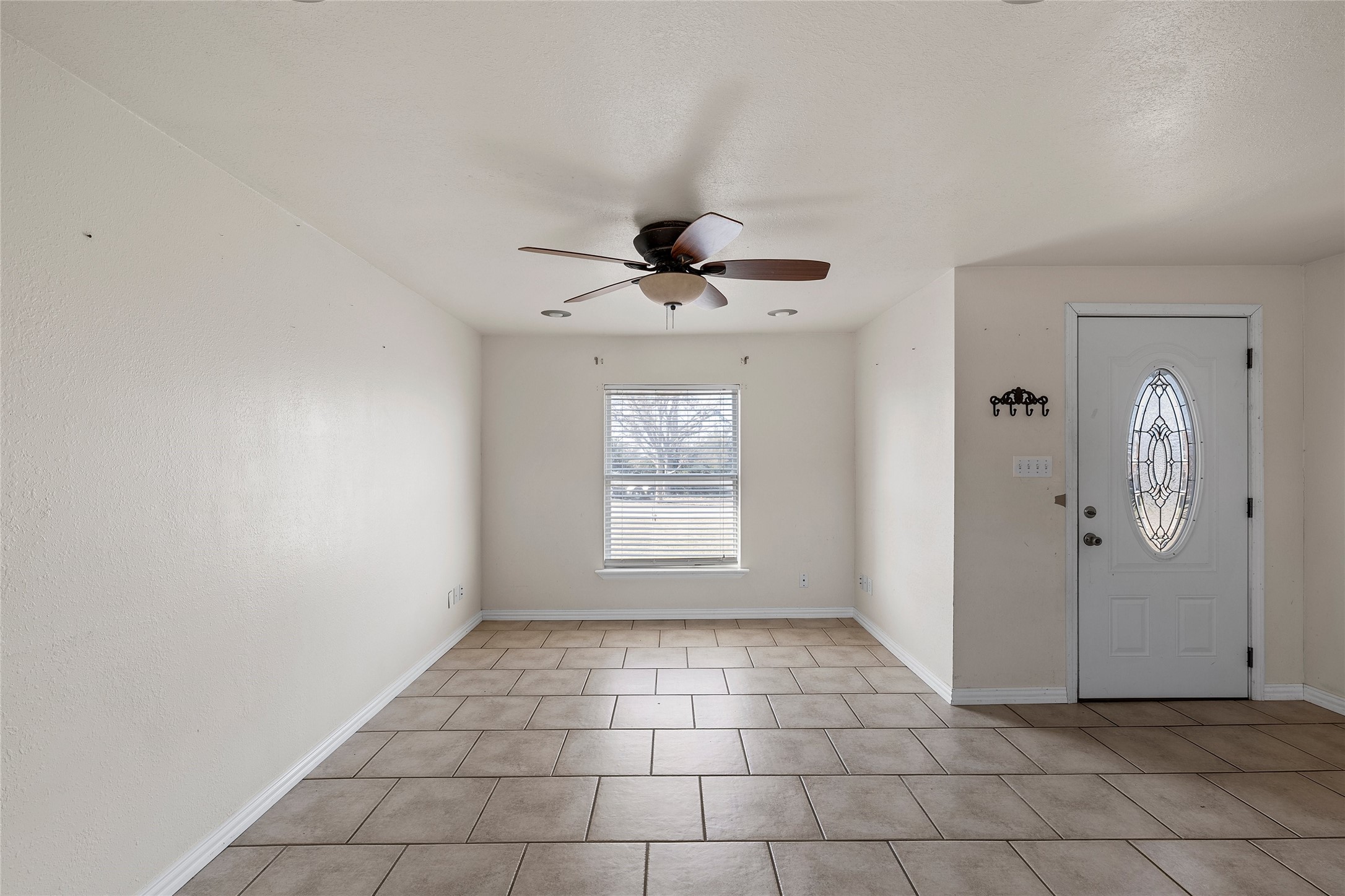 310 S 3rd Street Abbott TX 76621