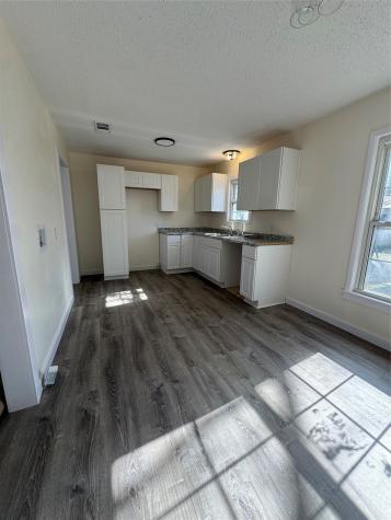214 E Acheson Street Denison TX 75021