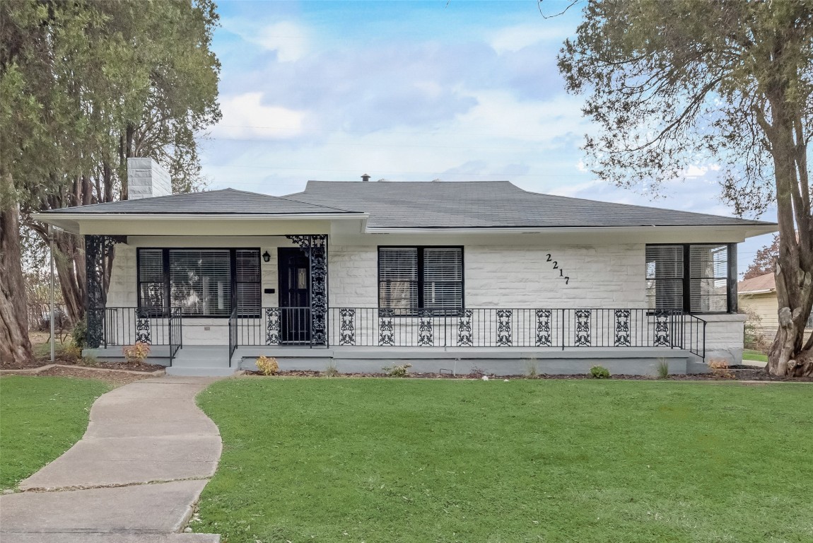 2217 Sutter Street Dallas TX 75216