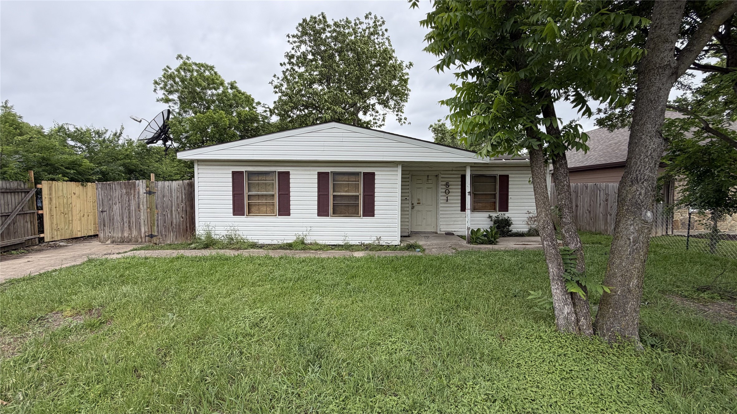 501 Crest Hill Drive Mesquite TX 75149