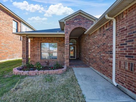5204 Grayson Ridge Drive Fort Worth TX 76179