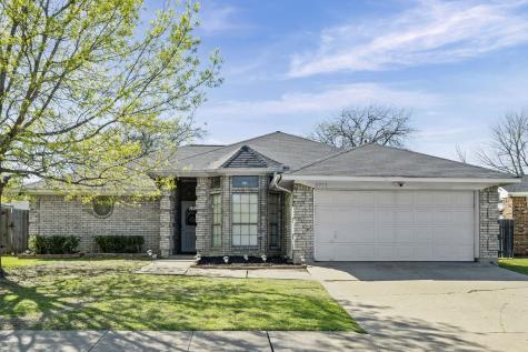 6712 Running Creek Drive Arlington TX 76001