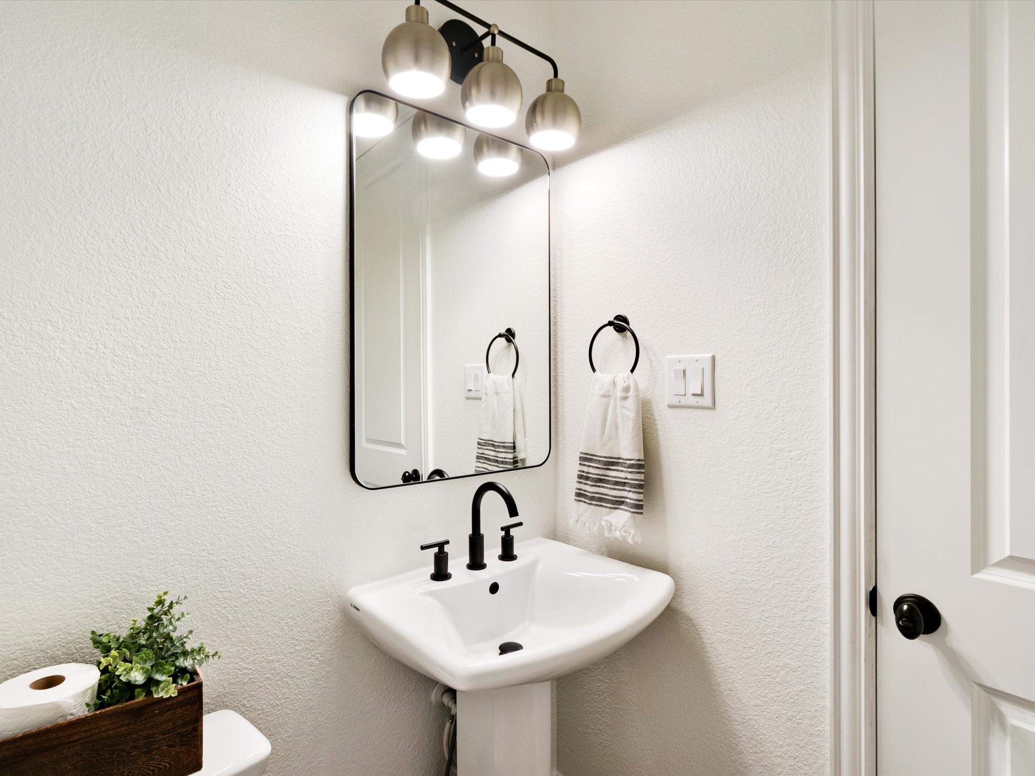 5909 Exeter Avenue Mckinney TX 75070