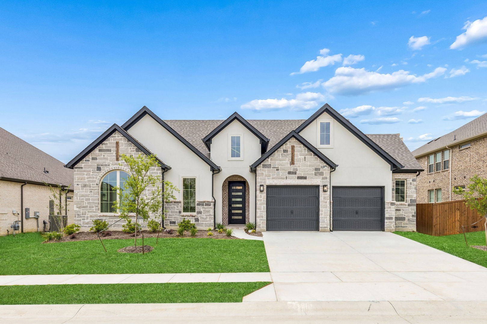1011 Emerald Trace Drive Justin TX 76247