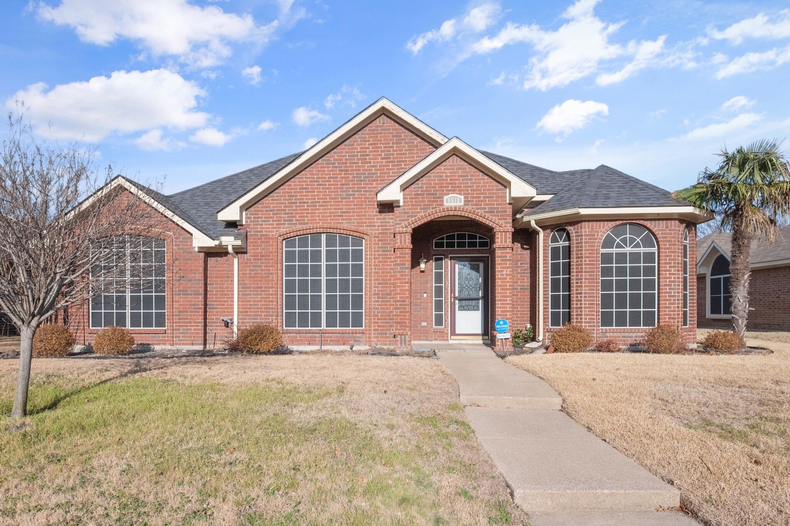 6918 Clarendon Street Rowlett TX 75089