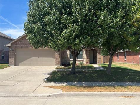 10225 Feldspar Drive Fort Worth TX 76131