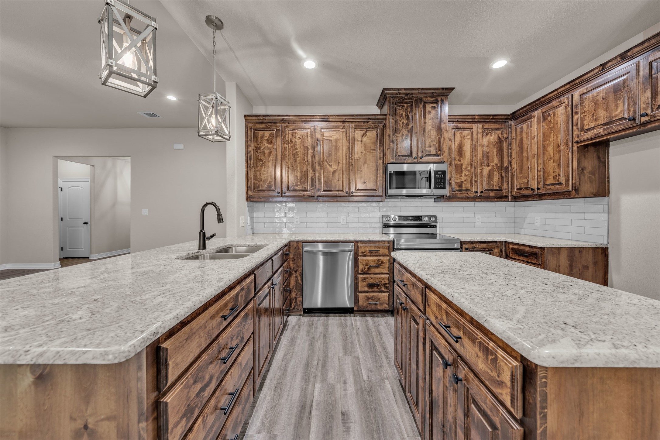 571 County Road 2830 Decatur TX 76234