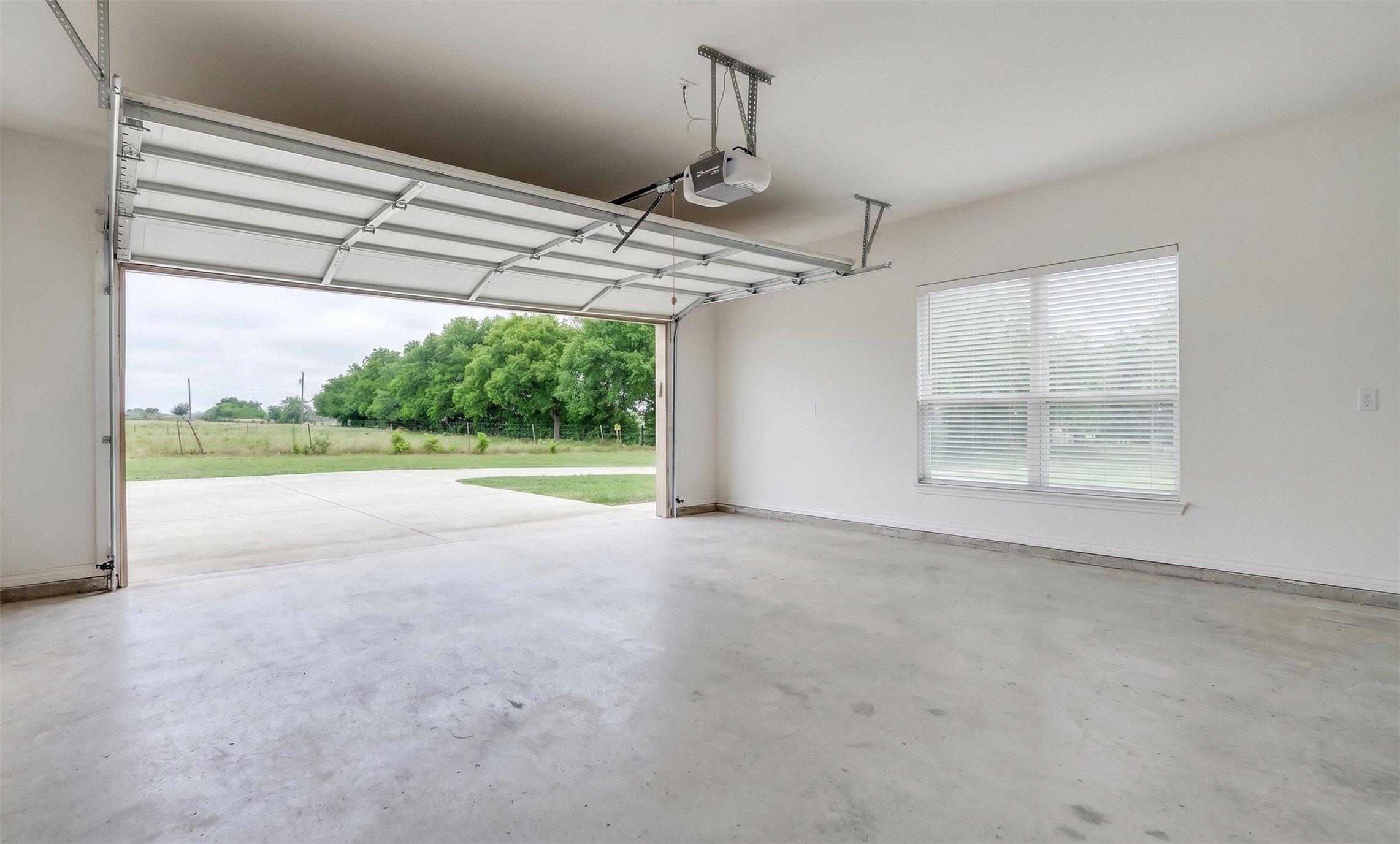 571 County Road 2830 Decatur TX 76234