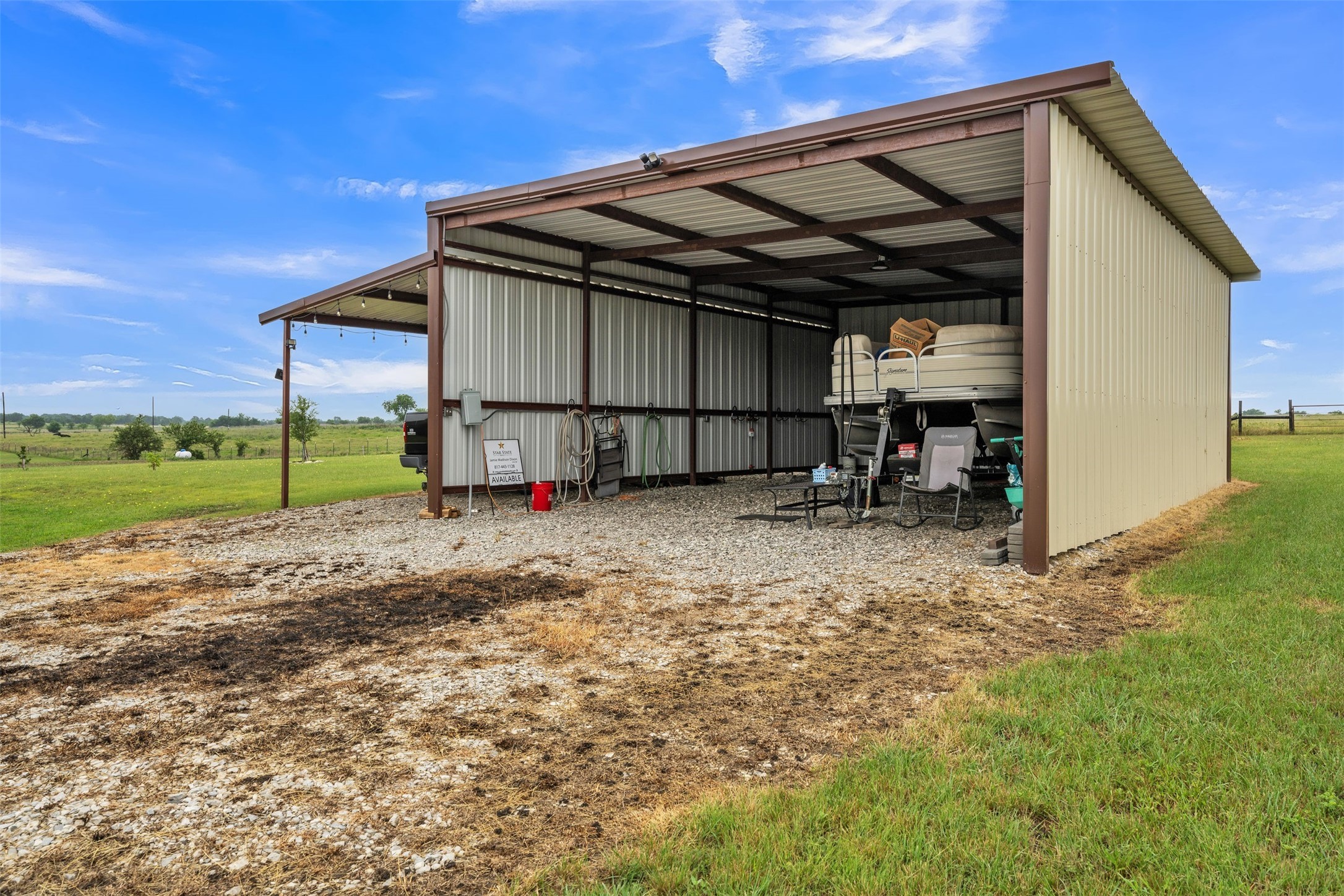 571 County Road 2830 Decatur TX 76234