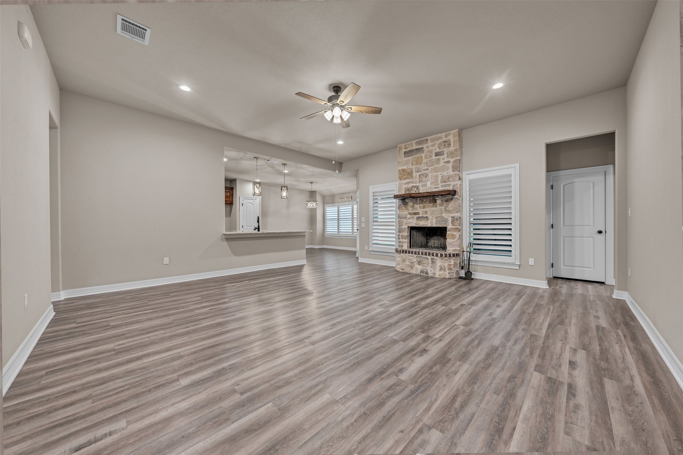 571 County Road 2830 Decatur TX 76234