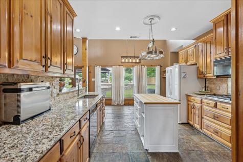 6251 Hayes Road Midlothian TX 76065