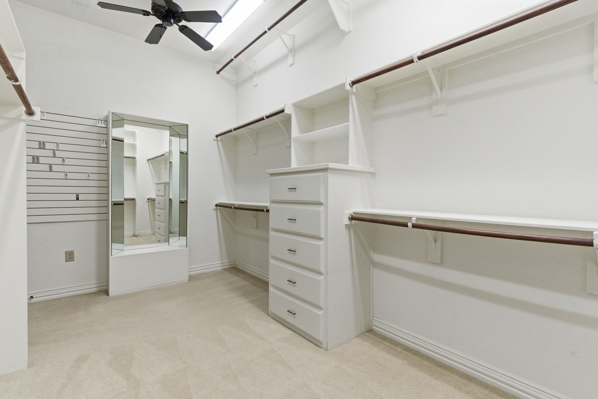 8970 Burnett Road Justin TX 76247