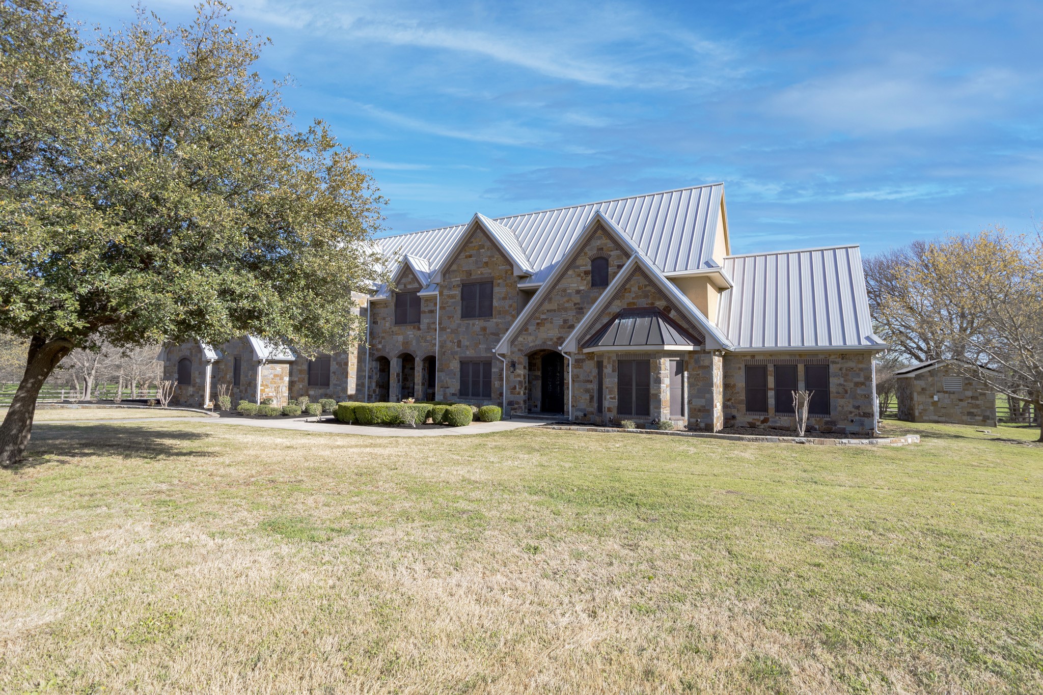 8970 Burnett Road Justin TX 76247