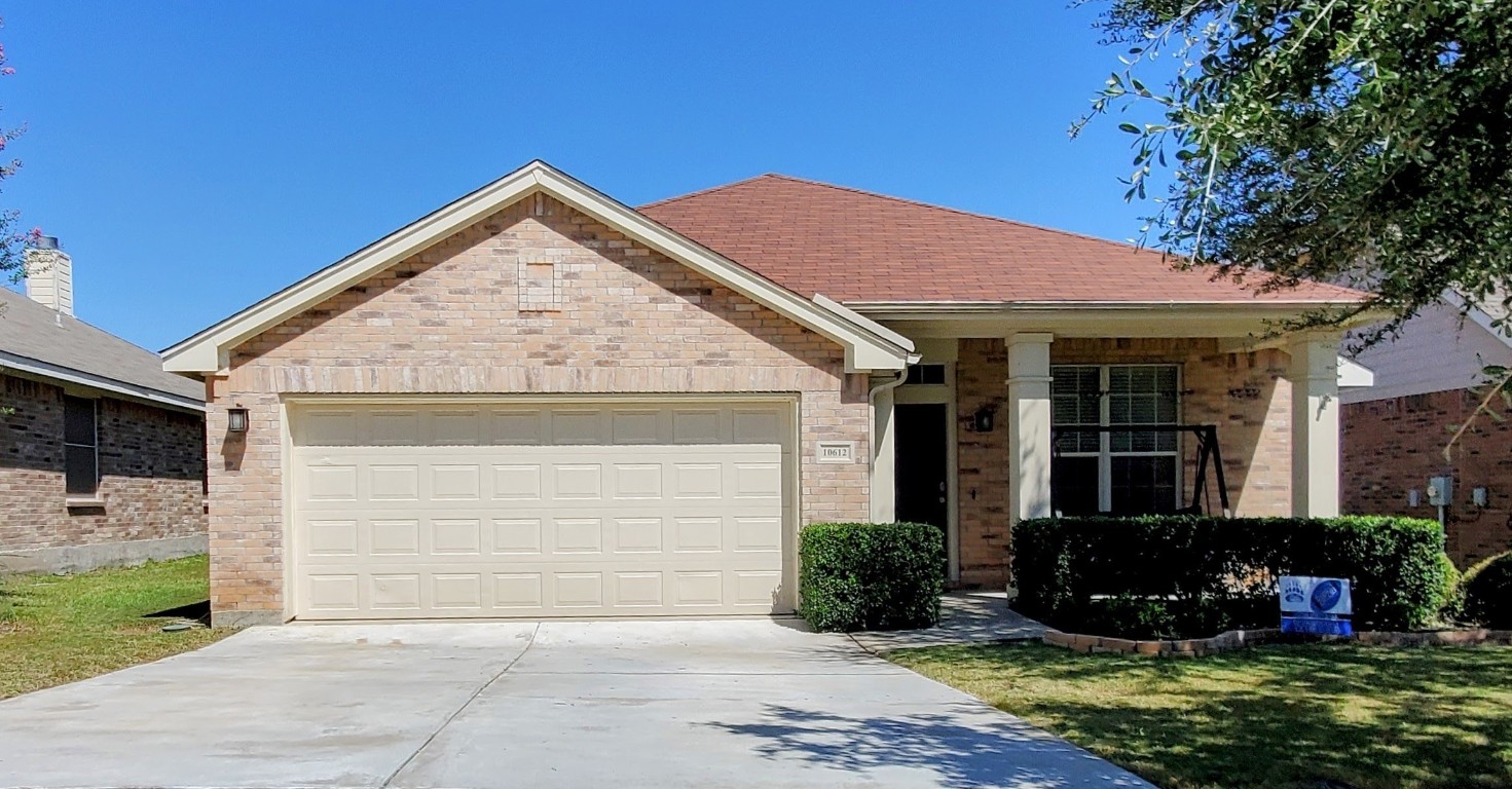 10612 Ambling Trail Fort Worth TX 76108