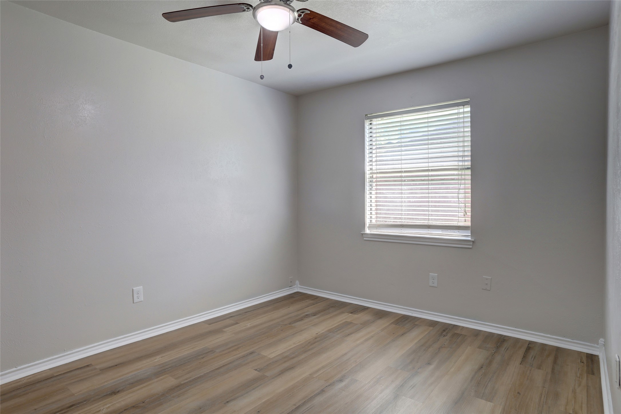 105 Countryside Drive Arlington TX 76014