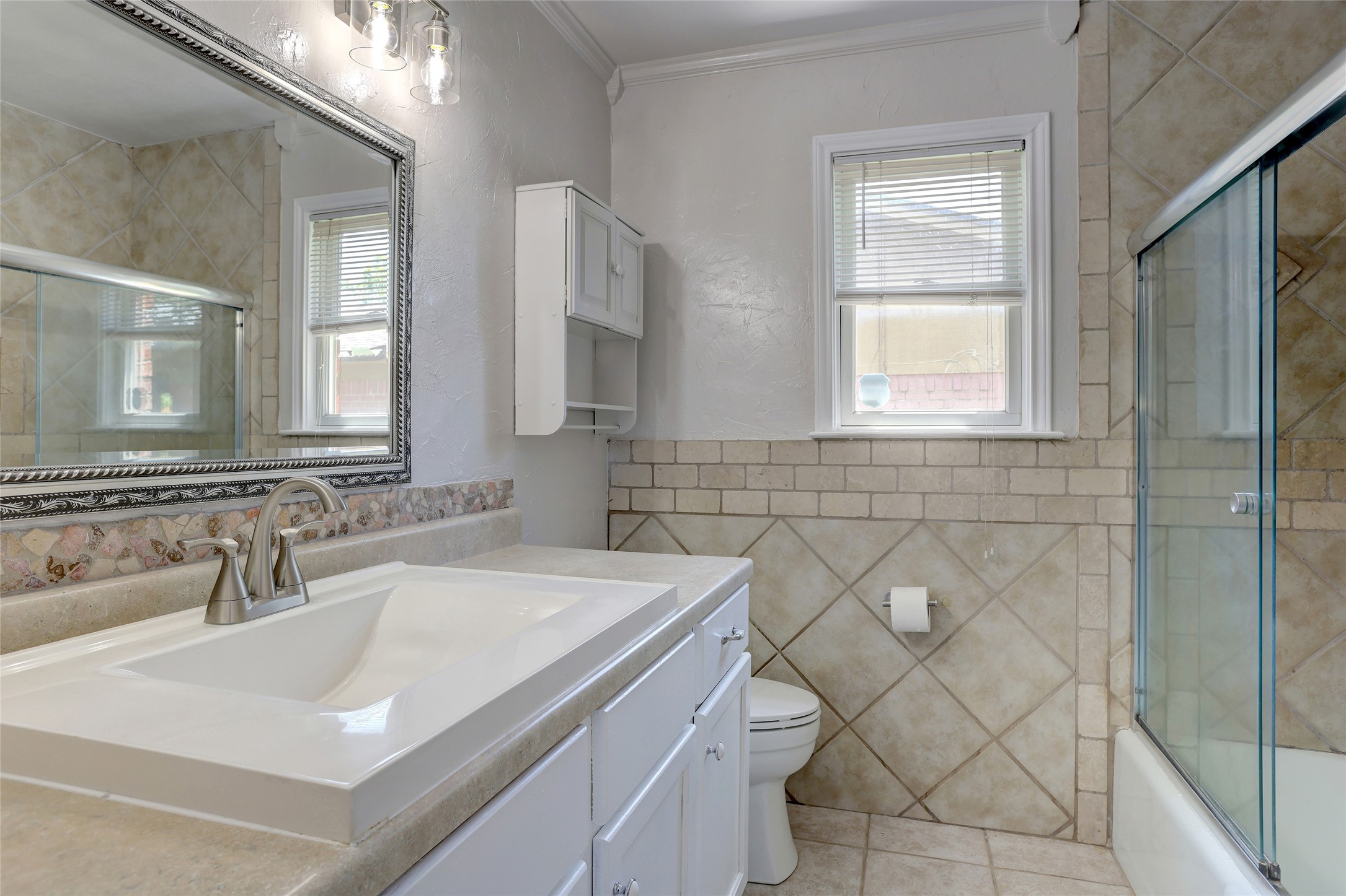 105 Countryside Drive Arlington TX 76014
