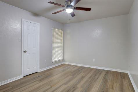 105 Countryside Drive Arlington TX 76014