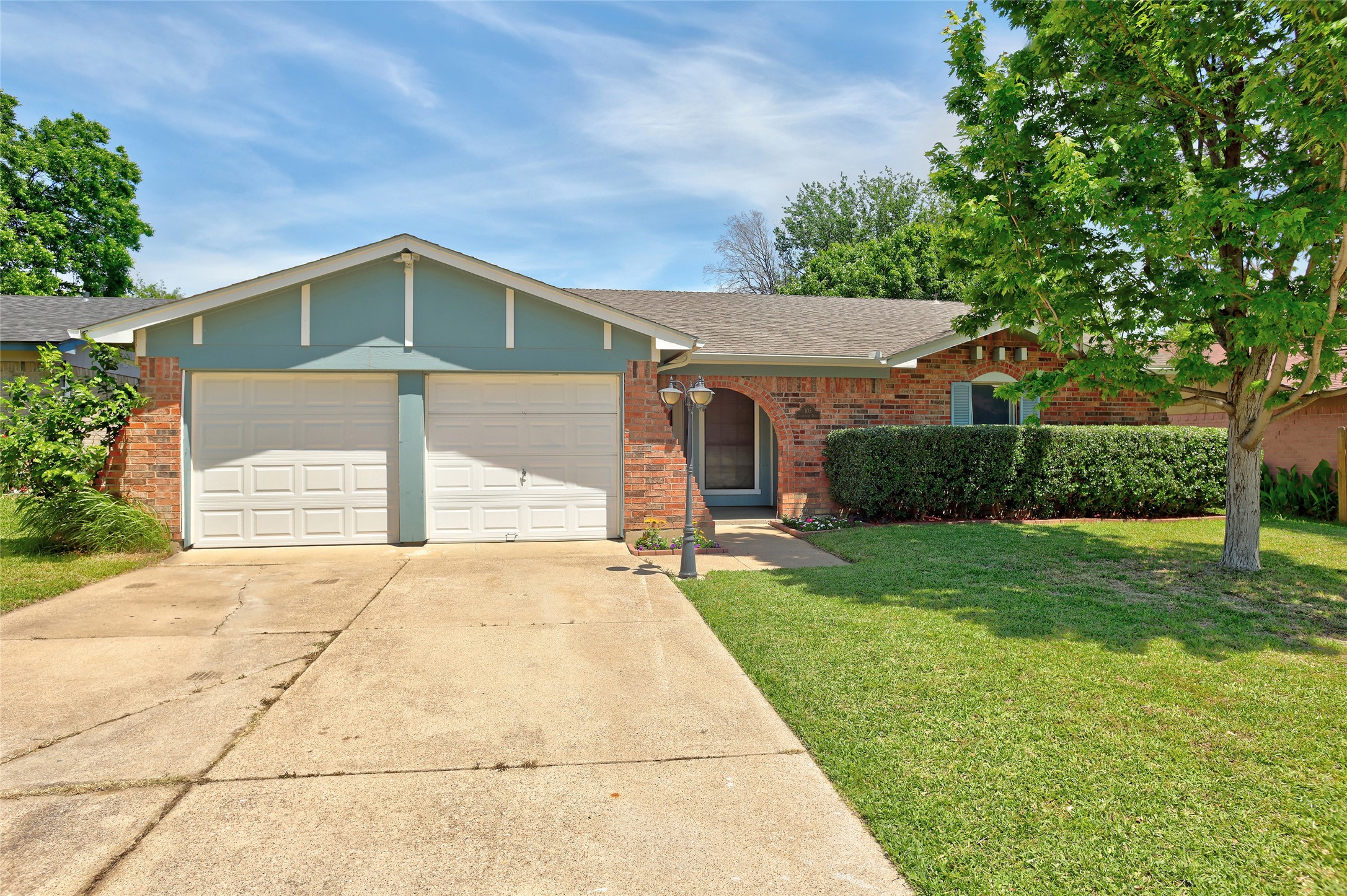 105 Countryside Drive Arlington TX 76014