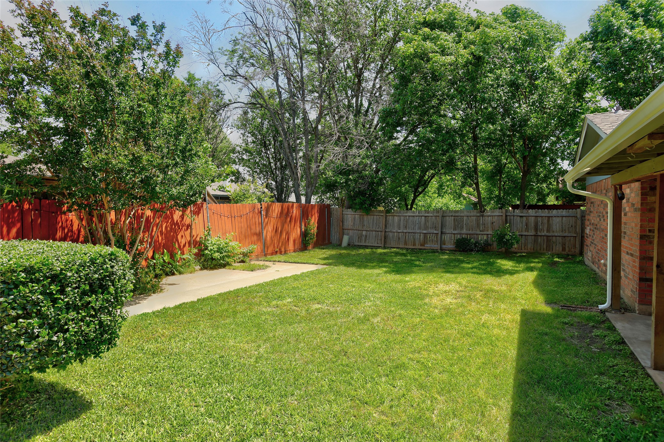 105 Countryside Drive Arlington TX 76014