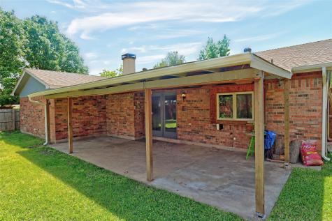 105 Countryside Drive Arlington TX 76014