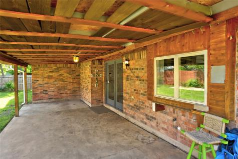 105 Countryside Drive Arlington TX 76014