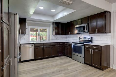 105 Countryside Drive Arlington TX 76014