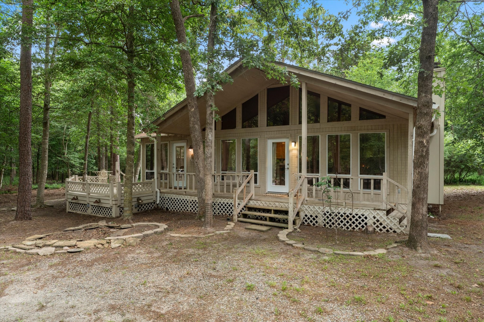 177 Woodfern Glen Holly Lake Ranch TX 75765