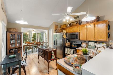 177 Woodfern Glen Holly Lake Ranch TX 75765