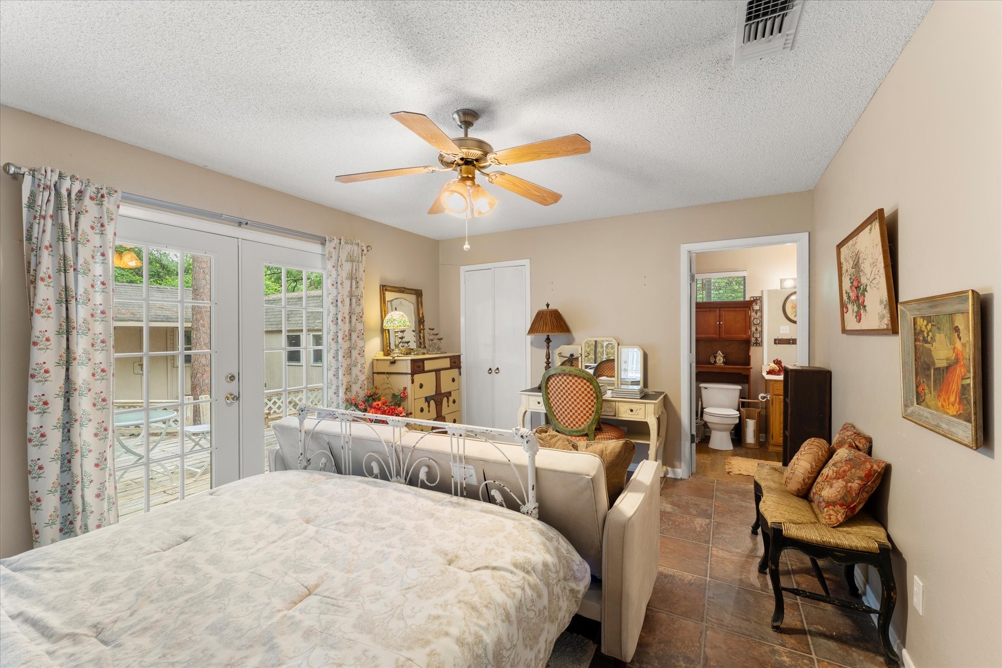 177 Woodfern Glen Holly Lake Ranch TX 75765