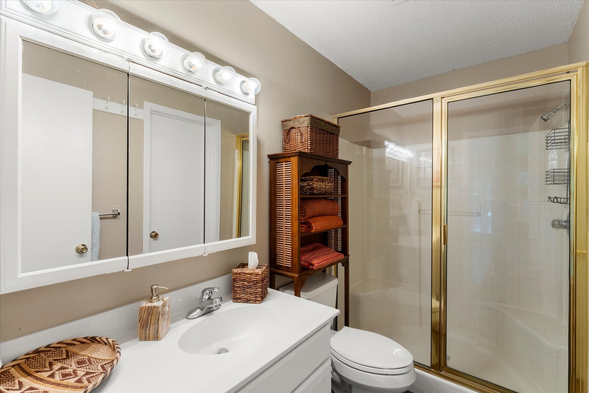 177 Woodfern Glen Holly Lake Ranch TX 75765