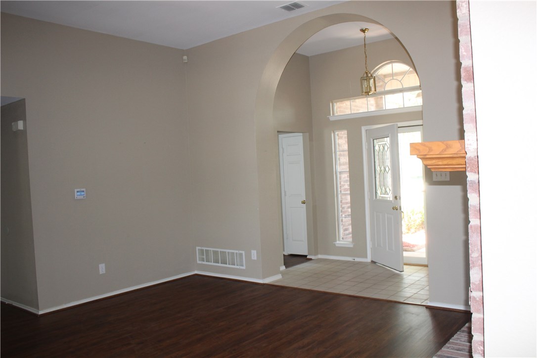 821 Lowe Drive Cedar Hill TX 75104