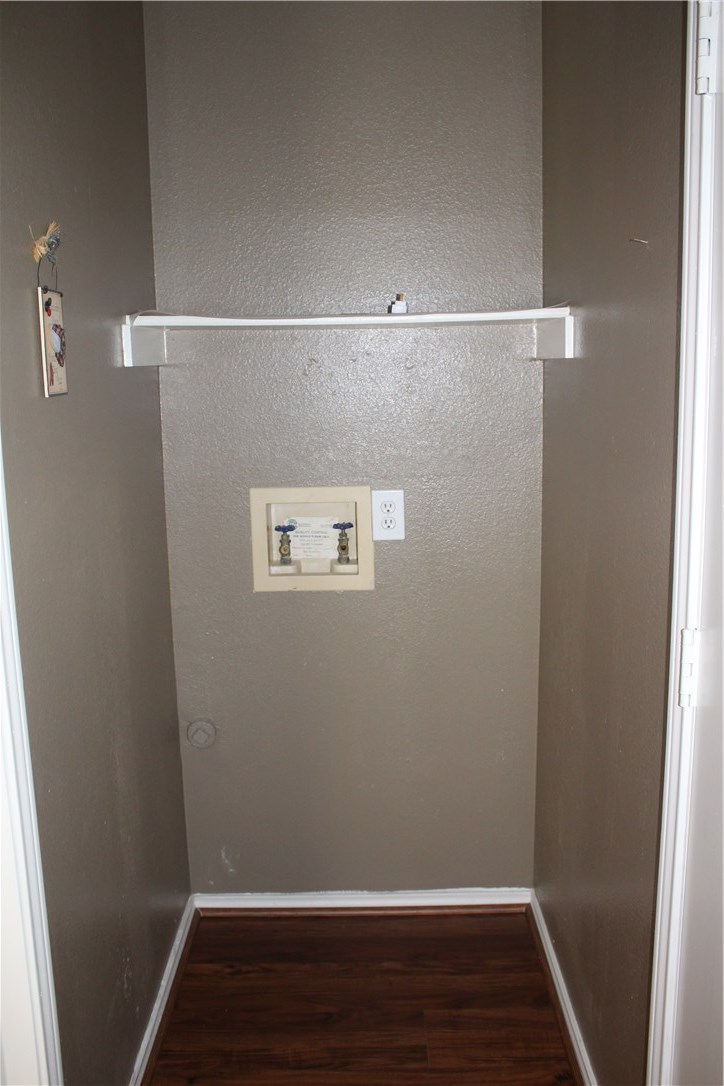 821 Lowe Drive Cedar Hill TX 75104