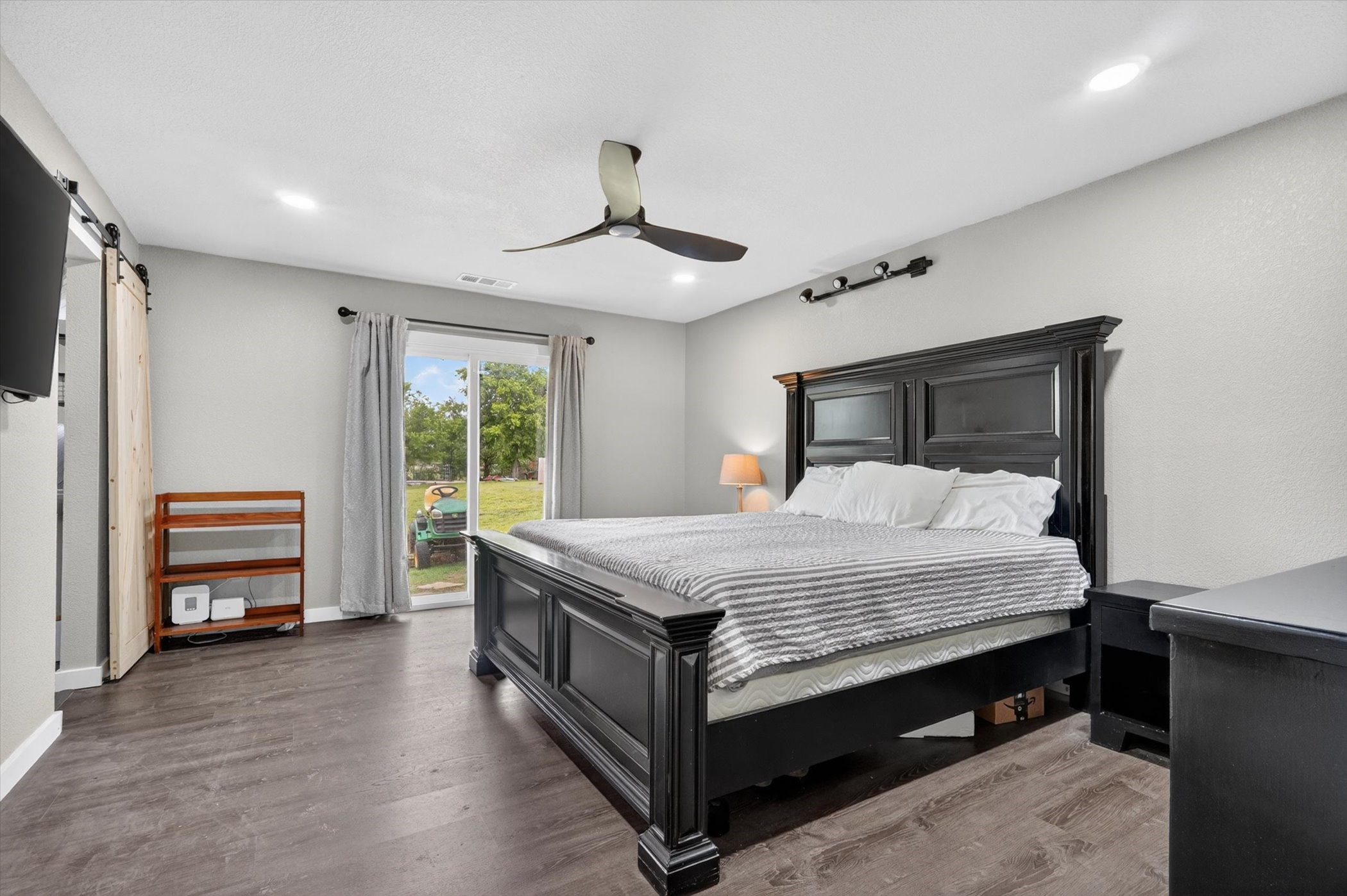 4041 Burleson Retta Road Burleson TX 76028